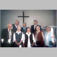 59-08-1028 Kirchspieltreffen Gruenhayn 2009. Nach dem Gottesdienst in der Kapelle in Laubach.jpg